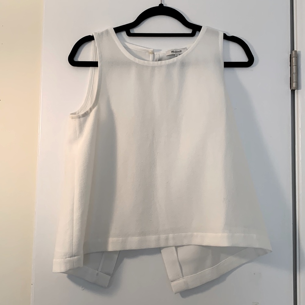 Madewell Tank w/ slit in back